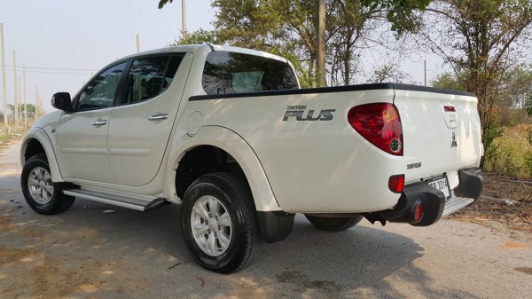 triton 4 ประตู 2015 ขาวมุข 2.7 Top ฟรีดาว์ ออกรถ 1 หมื่นจบเลย ด่วน!!! triton 4 ประตู 2015 ขาวมุข 2.7 Top ฟรีดาว์ ออกรถ 1 หมื่นจบเลย ด่วน!!!