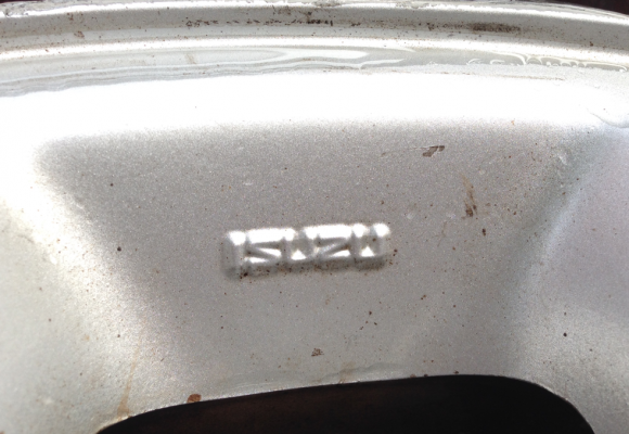 ล้อแท้ Isuzu rodeo ขอบ15 สภาพดี ฝาครบๆ ไม่มีซ่อม ราคาไม่แพง ล้อแท้ Isuzu rodeo ขอบ15 สภาพดี ฝาครบๆ ไม่มีซ่อม ราคาไม่แพง