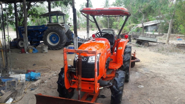 ขายรถไถ