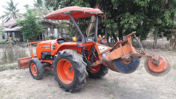 ขายรถไถ ขายรถไถ