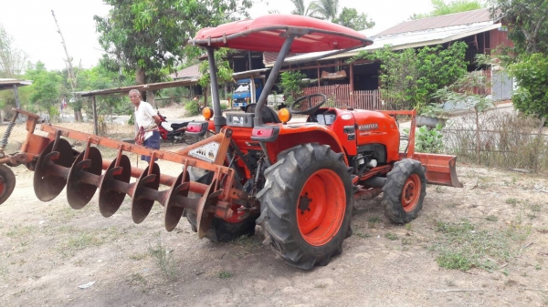 ขายรถไถ ขายรถไถ