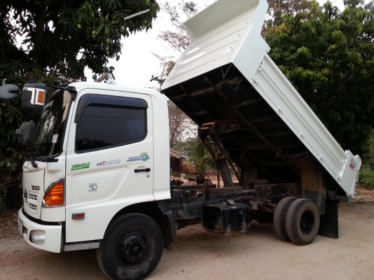 ขาย 6  ล้อ ดั้มเมก้า ซีรี่ 500  fc 9 j  175 แรง  ปี 56 (วิ่ง  9&times;,&times;&times;&times; โล) รถสวย เล่มทะเบียนพร้อม    โทร 085 -7282756