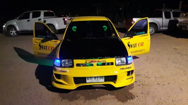 ขาย  Nissan  NV  1,600