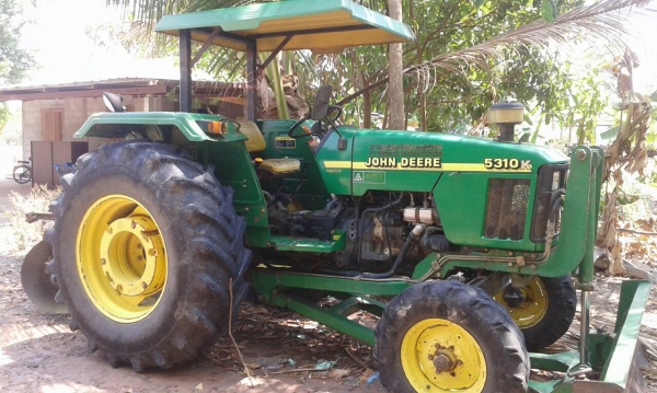 ขายรถไถจอห์นเดีย