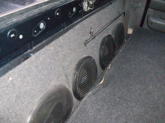 -ขายกระบะฟอร์ด สภาพสวยมากๆ  ปี 03 ไม่ผิดหวังครับ