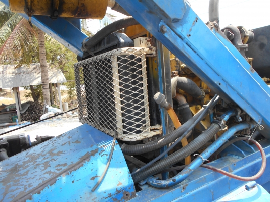 ขายรถคีบสพาภพร้อมชัยงานเครื่องโคมะสุ4ดี105ช่วงล่างรถตักเคพี725ปั่มยกเม็คโคให่ญสนจัย 0810074646 ราคาต่อรองครับ