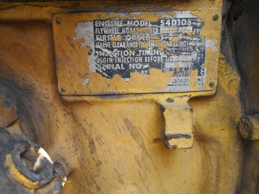 ขายรถคีบสพาภพร้อมชัยงานเครื่องโคมะสุ4ดี105ช่วงล่างรถตักเคพี725ปั่มยกเม็คโคให่ญสนจัย 0810074646 ราคาต่อรองครับ