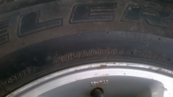 4ชุด**ขายถูกๆครับ**ยาง 245/70/16 พร้อมล้อแม๊กซ์ 4 ชุด ของรถ อิซูซุ ยังใช้งานได้ดีครับ