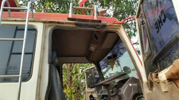 ขายรถ10ล้อ ดั้ม2เพลา FN528 เครื่อง6D17 ปี45 พ.เพาเวอร์ เบรกทิฟฟี่ ภายในสวย แอร์เย็น เอกสารพร้อมโอน ราคา990,000 สนใจโทร 090-8588220คุณนะ 093-3258446คุณบิว หรือเข้าดูสินค้าอื่นๆได้ที่ www.truck.in.th/498 หรือเพจFacebook ณรงค์ ซื้อขายรถมือสอง (เว็บไซต์ส่วนตั