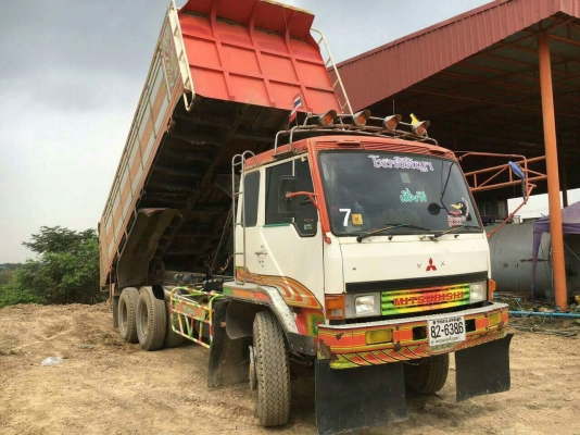 ขายรถ10ล้อ ดั้ม2เพลา FN528 เครื่อง6D17 ปี45 พ.เพาเวอร์ เบรกทิฟฟี่ ภายในสวย แอร์เย็น เอกสารพร้อมโอน ราคา990,000 สนใจโทร 090-8588220คุณนะ 093-3258446คุณบิว หรือเข้าดูสินค้าอื่นๆได้ที่ www.truck.in.th/498 หรือเพจFacebook ณรงค์ ซื้อขายรถมือสอง (เว็บไซต์ส่วนตั