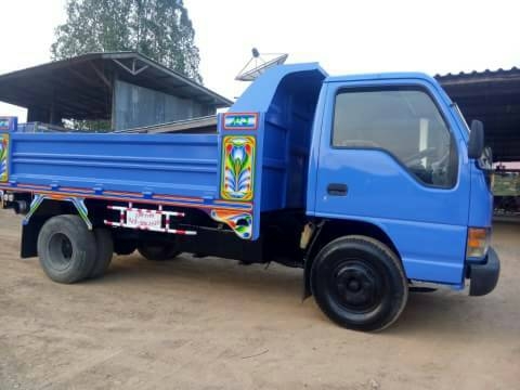 ขาย 6 ล้อดั้ม ISUZU NPR ปี46 สภาพสวยพร้อมใช้ ราคาต่อรองได้ ติดต่อได้ที่คุณอ๊อฟ พิจิตร 086-737-9991 ขาย 6 ล้อดั้ม ISUZU NPR ปี46 สภาพสวยพร้อมใช้ ราคาต่อรองได้ ติดต่อได้ที่คุณอ๊อฟ พิจิตร 086-737-9991