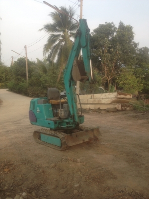 ขายรถขุดเล็กเก่านอก komatsu pc07-7 ราคา130000 สนใจติดต่อ089-2579650 ขายรถขุดเล็กเก่านอก komatsu pc07-7 ราคา130000 สนใจติดต่อ089-2579650