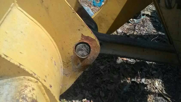 รถขุด Komatsu pc200-8