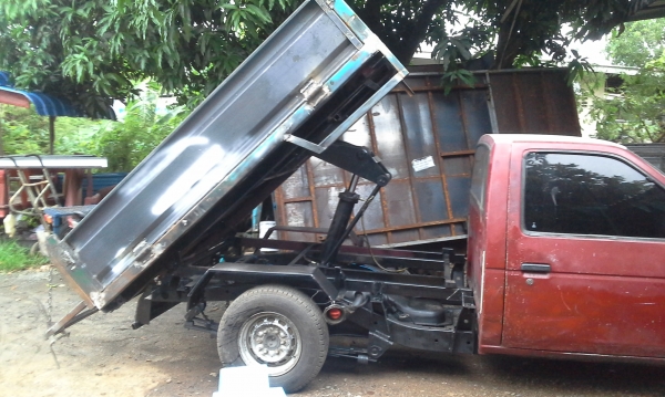ขายและรับทำกะบะเหล็ก ปิคอัฟ รถบรรทุกเล็ก