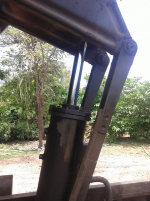 ขาย 6 ล้อดั้ม ISUZU 100 แรงม้า ราคาต่อรองได้ สภาพสวยพร้อมใช้ ติดต่อได้ที่คุณ อ๊อฟ พิจิตร 086-737-9991 ขาย 6 ล้อดั้ม ISUZU 100 แรงม้า ราคาต่อรองได้ สภาพสวยพร้อมใช้ ติดต่อได้ที่คุณ อ๊อฟ พิจิตร 086-737-9991