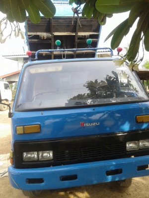 ขาย 6 ล้อดั้ม ISUZU 100 แรงม้า ราคาต่อรองได้ สภาพสวยพร้อมใช้ ติดต่อได้ที่คุณ อ๊อฟ พิจิตร 086-737-9991 ขาย 6 ล้อดั้ม ISUZU 100 แรงม้า ราคาต่อรองได้ สภาพสวยพร้อมใช้ ติดต่อได้ที่คุณ อ๊อฟ พิจิตร 086-737-9991