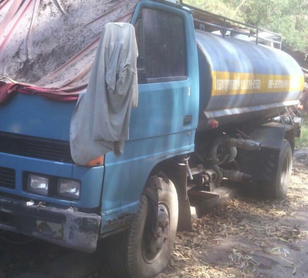 หกล้อ อีซุซุ NPR110 pawer บรรทุกถังน้ำ 6,000ลิต ปั้มน้ำ อุปกรณ์ครบ สภาพดีพร้อมใช้งาน ทะเบียนพร้อมโอน หกล้อ อีซุซุ NPR110 pawer บรรทุกถังน้ำ 6,000ลิต ปั้มน้ำ อุปกรณ์ครบ สภาพดีพร้อมใช้งาน ทะเบียนพร้อมโอน