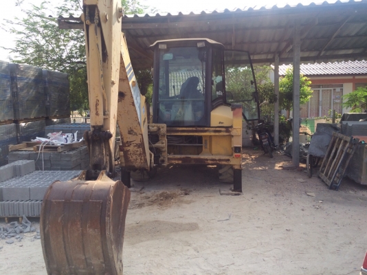 รถตักหน้า ขุดหลัง   KOMATSU   (โคมัสสุ)  พร้อมใช้งาน เล่่มพร้อม ...