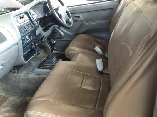 ขายด่วน. ดาก้อนหัวเดียวปี43 เครื่อง2500. เครื่องดีมาก คัสชีสวย หน้าตาเดิม. บางรอบคัน. ภายในสวยแอร์เย็น. ยางดี เบาะพอได้. รถพร้อมใช้งาน เครื่องเกียร์. เฟืองท้ายดี ยากให้สวย ตีอาบทั้งคัน. กับเปลี่ยนฝาท้าย เอกสารพร้อมโอน. ภาสีเต็ม ราคา 110000. ต่อรองได้ สนใจ