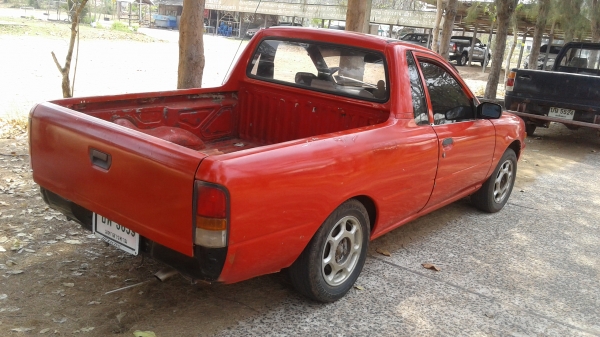 NISSAN NV พร้อมใช้งาน ถูกจัด NISSAN NV พร้อมใช้งาน ถูกจัด