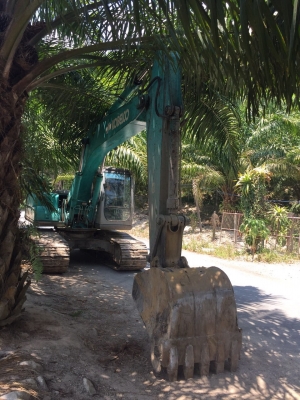 ขายรถแบคโฮ KOBELCO SK200 YN09 SUPER สวยเดิม เล่มทะเบียน สนใจโทร 081-970-1072