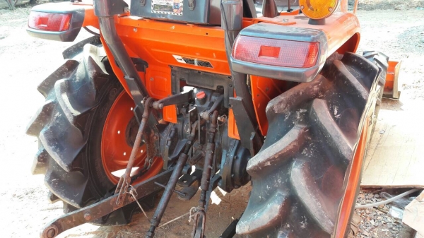 รถไถนา Kubota m36   ตัวใหม่ปี57