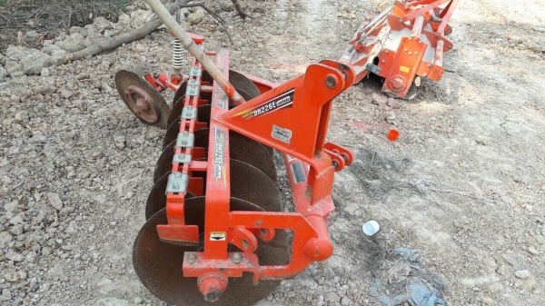 รถไถนา Kubota m36   ตัวใหม่ปี57