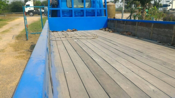 บรรทุก Isuzu npr130 แรง บรรทุก Isuzu npr130 แรง