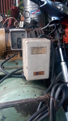 ขาย !! ถังลมเปล่ามีอุปกรณ์ครบ..ขนาด5แรงยี่ห้อ.ฮิตาชิ