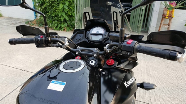 ขาย Kawasaki versys650 ปี 2015 สภาพใหม่เวอร์ คุ้มๆ