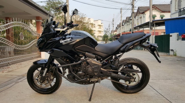 ขาย Kawasaki versys650 ปี 2015 สภาพใหม่เวอร์ คุ้มๆ