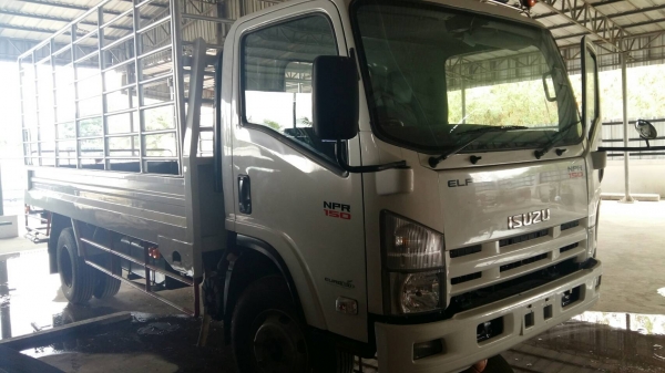 ขายแล้วครับ หกล้อ อีซูชุ NPR150ปี53ช่วงยาว5ม สภาพดีสวยพร้อมใช้ ทะเบียนพร้อมโอน ราคา 685,000บ ราคาเบาๆ ครับ