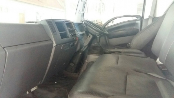 ขายแล้วครับ หกล้อ อีซูชุ NPR150ปี53ช่วงยาว5ม สภาพดีสวยพร้อมใช้ ทะเบียนพร้อมโอน ราคา 685,000บ ราคาเบาๆ ครับ