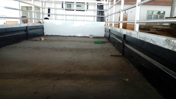 ขายแล้วครับ หกล้อ อีซูชุ NPR150ปี53ช่วงยาว5ม สภาพดีสวยพร้อมใช้ ทะเบียนพร้อมโอน ราคา 685,000บ ราคาเบาๆ ครับ