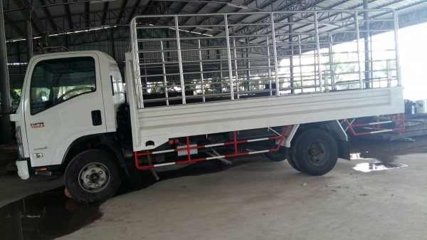 ขายแล้วครับ หกล้อ อีซูชุ NPR150ปี53ช่วงยาว5ม สภาพดีสวยพร้อมใช้ ทะเบียนพร้อมโอน ราคา 685,000บ ราคาเบาๆ ครับ