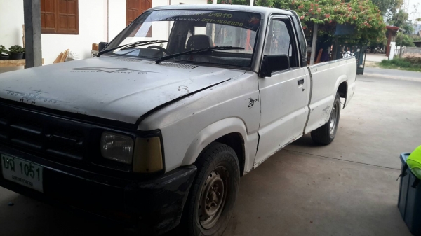 ขายรถmazda ขายตามสภาพ เครื่องไม่ติด มีเล่มทะเบียน