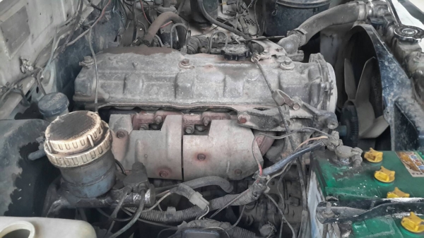 ขายรถmazda ขายตามสภาพ เครื่องไม่ติด มีเล่มทะเบียน