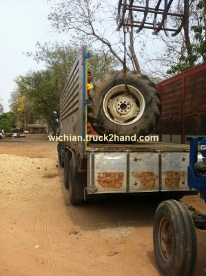 ขายแล้วขอบคุณพี่ขวัญใจ อ.ศรีสวัสดิ์ มากครับ มารับแล้วกระทะล้อพร้อมยางหลังรถไถฟอร์ด กะทะขอบ30&rdquo; พร้อมยาง18.4-30