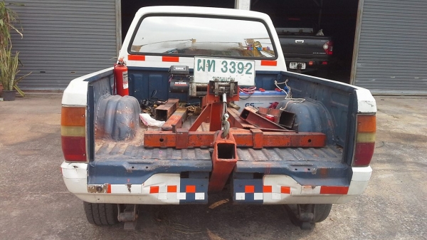 ขายรถยกพร้อมใช้ ลดเหลือ 100,000