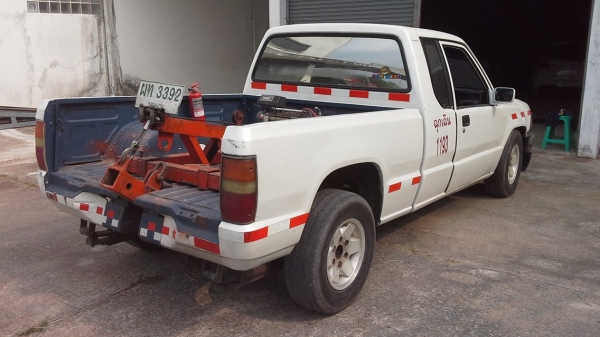 ขายรถยกพร้อมใช้ ลดเหลือ 100,000