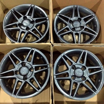 ล้อแม็กซ์ Nissan นีโอ 15 นิ้ว ลายดาว 4รู114 สภาพสวยทั้งชุด ขึ้นเช็คดุ้งเรียบร้อย ตจว ส่งได้ครับ