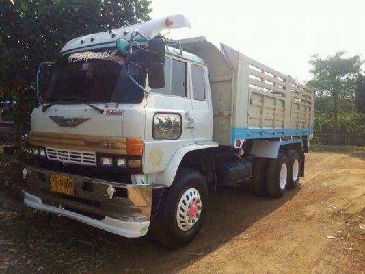 ขายรถ10ล้อ ดั้ม2เพลา เครื่อง220แรง พ.เพาเวอร์ เบรกทิฟฟี่ ภายในสวย ยางดี เอกสารพร้อมโอน สนใจโทร 090-8588220คุณนะ 093-3258446คุณบิว หรือเข้าดูสินค้าอื่นๆได้ที่ www.truck.in.th/498 หรือเพจFacebook ณรงค์ ซื้อขายรถมือสอง (เว็บไซต์ส่วนตัว) หรือFacebook คุณนะ รถ