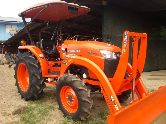 ปัญญาแทรคเตอร์..จัดมาให้ครับ ด่วน!!!คูโบต้า L3608 พร้อมใบมีดคานบน พร้อมโรตาลี่164 จัดส่ง อ.เมือง จ.ลำปาง