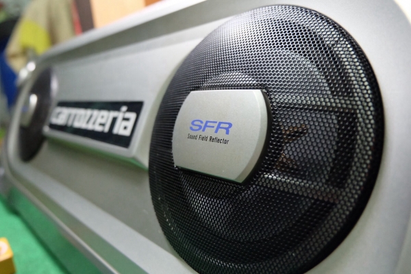 ลำโพงแขวน Sound Bar Pioneer Carrozzeria รุ่น TS-X9401zy ลำโพง 4 ทาง 8 ดอก