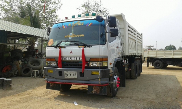 ขายสิบล้อ มิตซูบิชิ FN627 M5