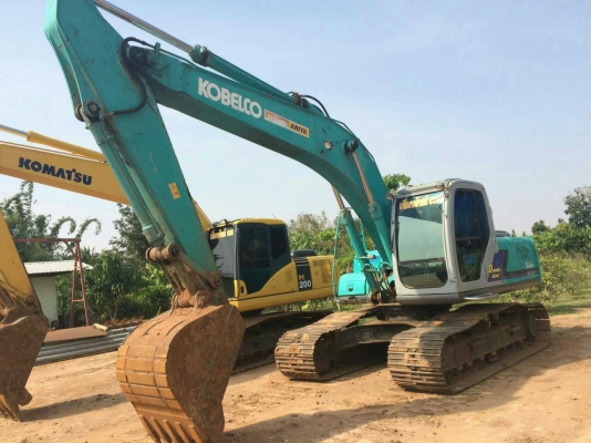 ขาย KOBELCO SK200 m6 yn10 สภาพสวยพร้อมใช้ ราคาต่อรองได้ ติดต่อได้ที่คุณ อ๊อฟ พิจิตร 086-737-9991