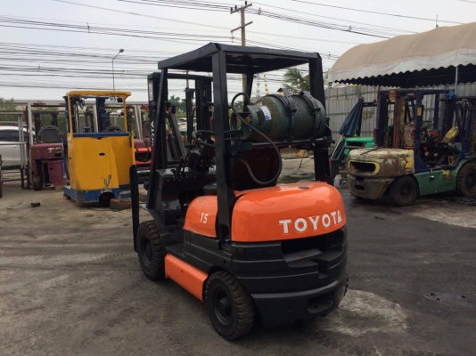 ขายรถยก toyota รุ่น 6 แก๊ส 1.5 ตัน 3 เมตร ยางตัน4เส้น ทำสีเก็บรายละเอียด ราคา 145,000 จะเด็ด 094-4267888 ขายรถยก toyota รุ่น 6 แก๊ส 1.5 ตัน 3 เมตร ยางตัน4เส้น ทำสีเก็บรายละเอียด ราคา 145,000 จะเด็ด 094-4267888