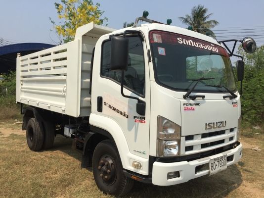 ขาย 6 ล้อดัมพ์ อีซูซุ FRR 210 แรง ปี 52 สภาพสวยจัด วิ่งน้อย 3x,xxx โล เป็นรถทดลองขับ ยังไม่เคยบรรทุก สวยจัด พร้อมใช้  จัดแนนท์ได้ครับ สนใจติดต่อ 081-9420141  ,  081-5715326