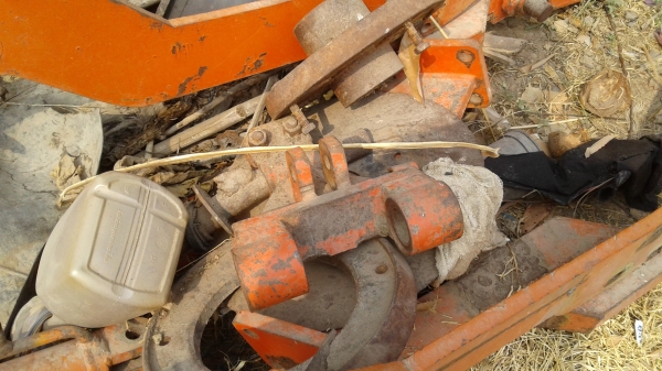 ขายตามสภาพพาน7LCSใบ26ติดมากับรถไถ90แรงคูโบต้าควบกับตัวดันหน้าไคเฮงหลีติดกับรถ90แรง ขายตามสภาพพาน7LCSใบ26ติดมากับรถไถ90แรงคูโบต้าควบกับตัวดันหน้าไคเฮงหลีติดกับรถ90แรง