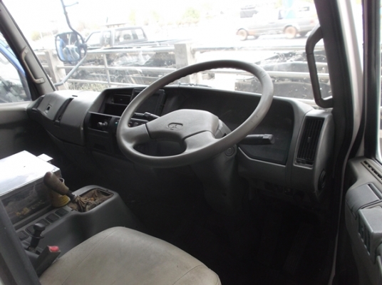 ขายหัวเก๋ง มิตซูบิชิ ไฟเตอร์ 10 ล้อ  สวยๆ อุปกรณ์ครบ (หัวนอก)